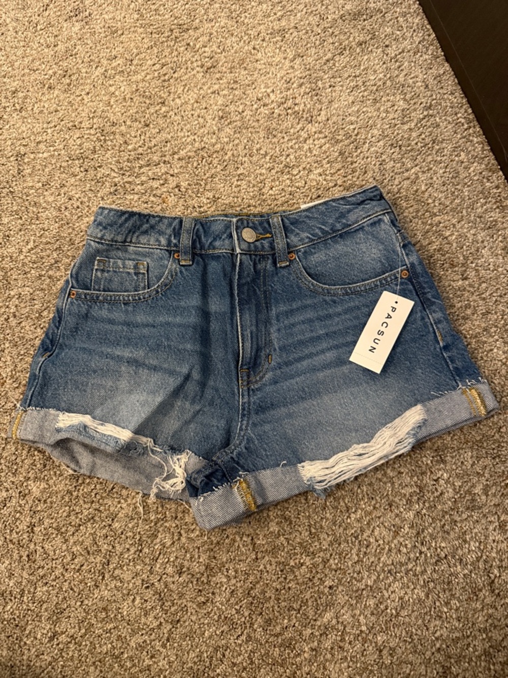 PacSun Women’s Mom Short Distressed Denim Shorts - Blue Wash size 25 NEW